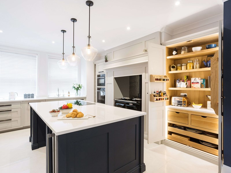 两个调振器厨房