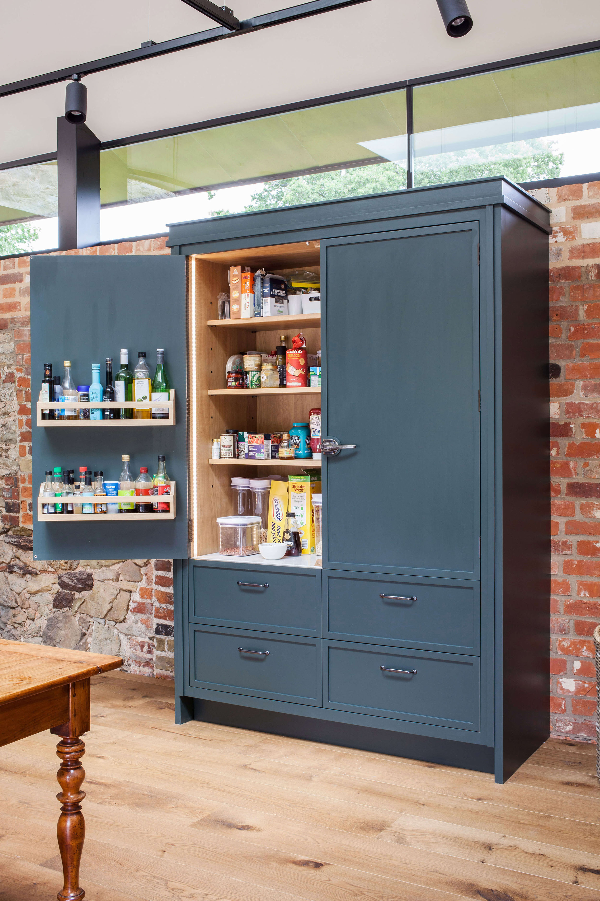 深绿色独立摇床厨房