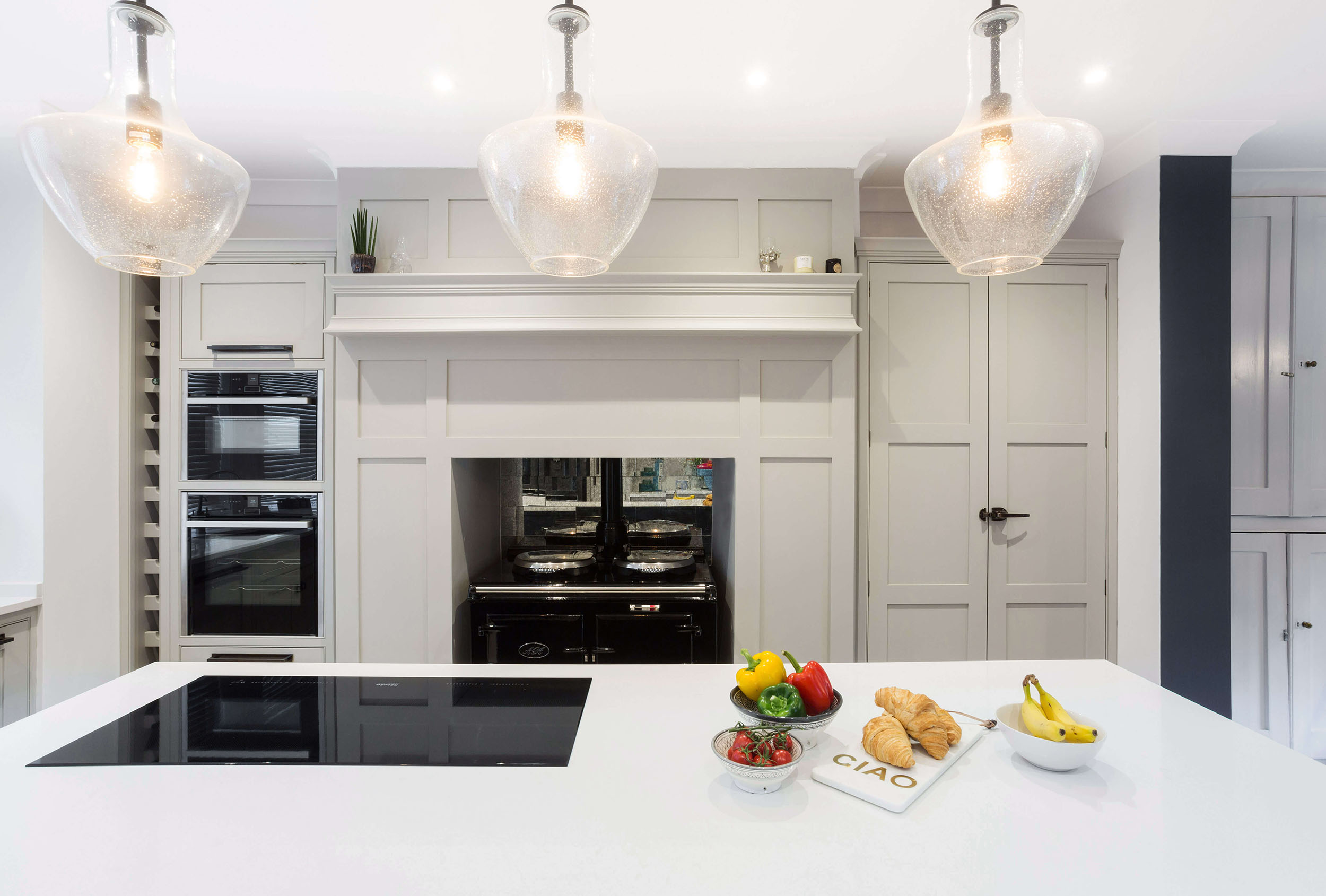 当代摇床厨房与AGA