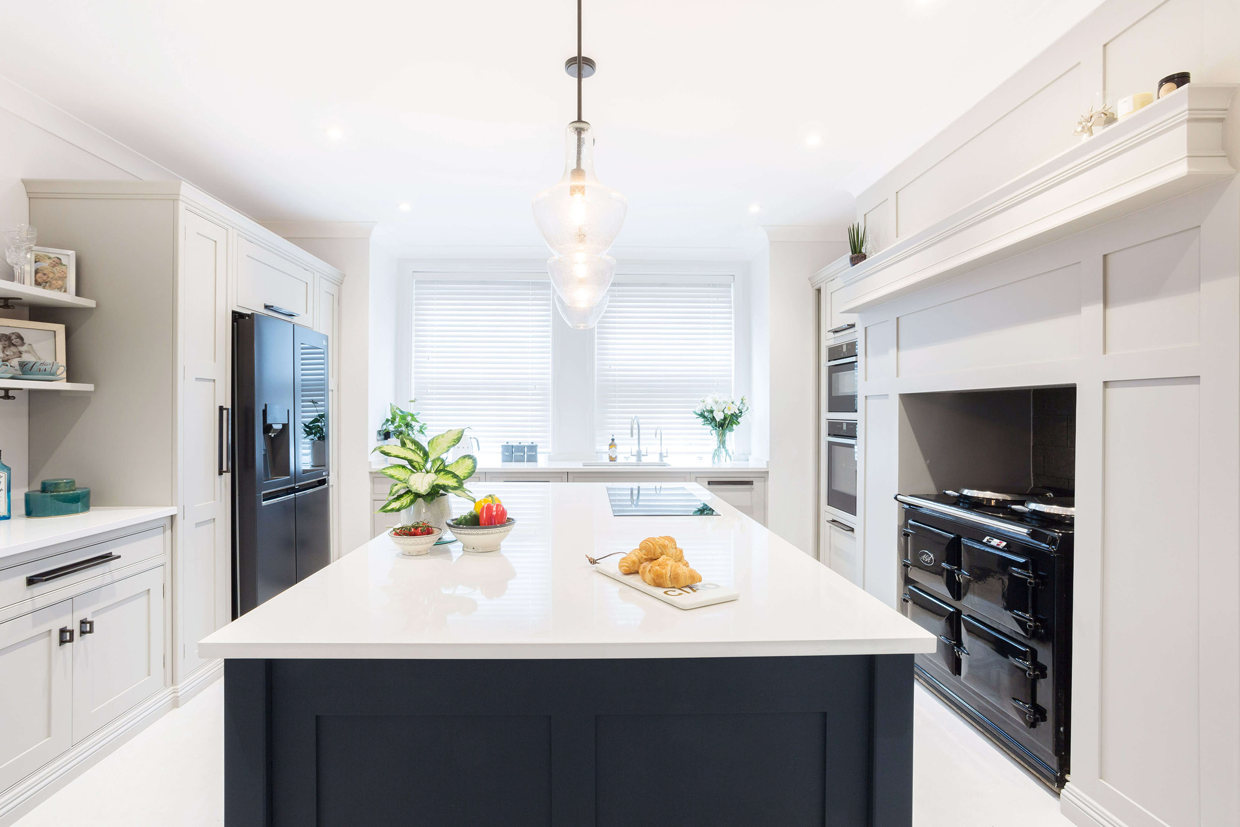 当代摇床厨房与AGA