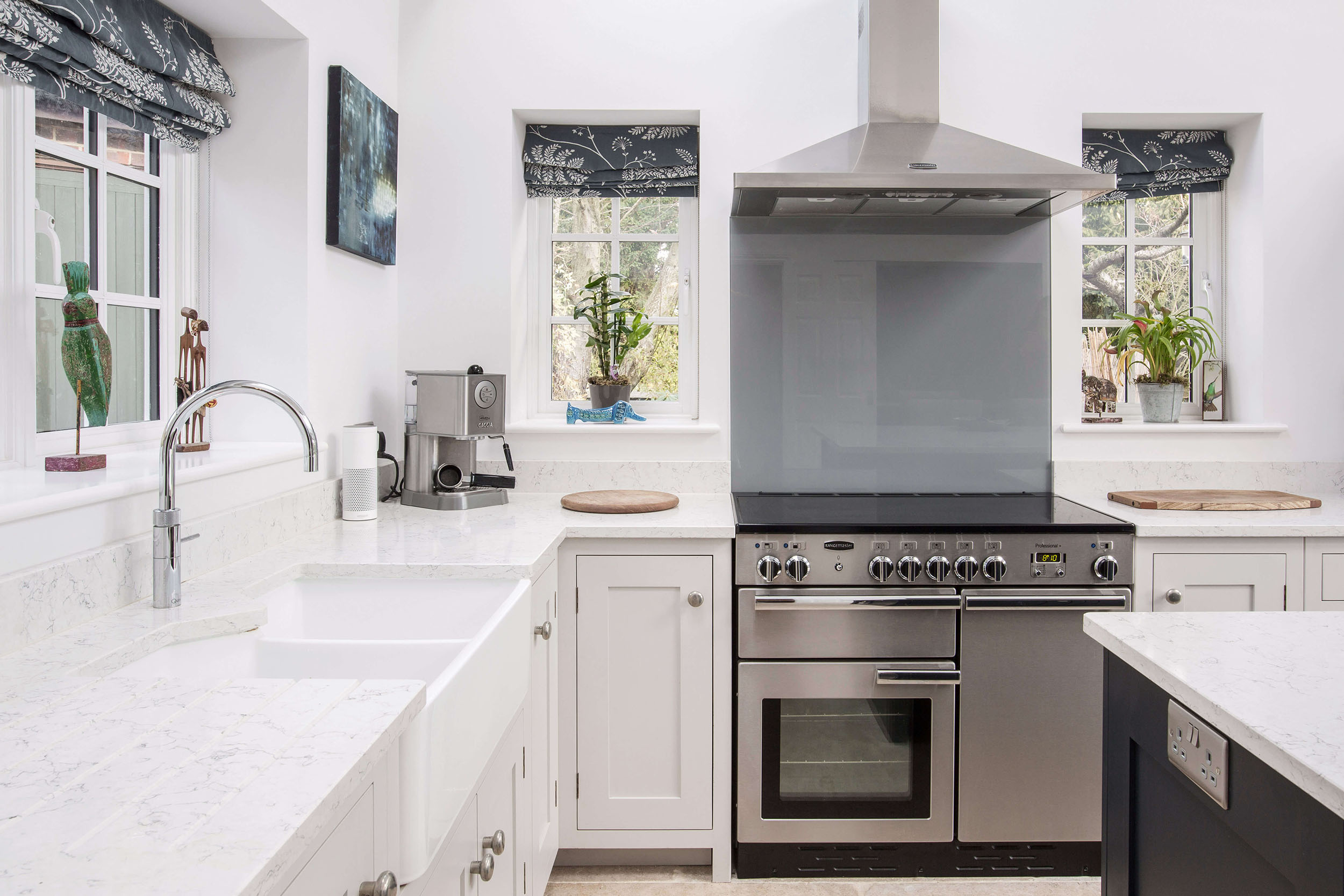 开放式豪华摇床厨房